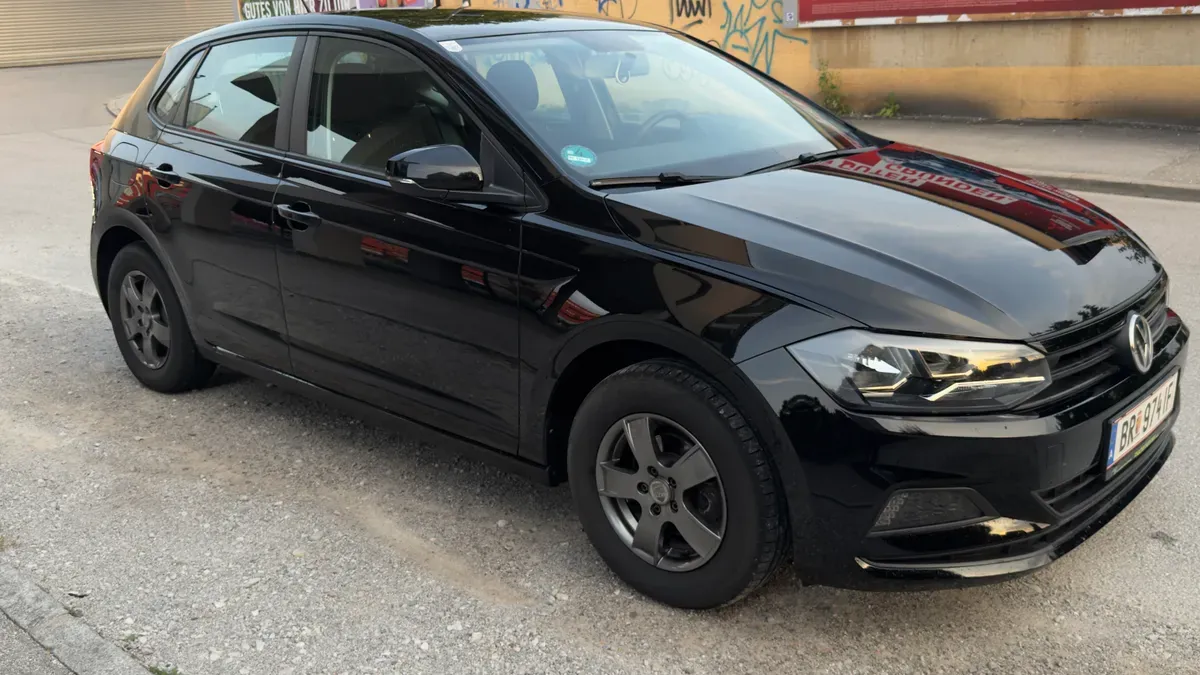 Volkswagen Polo 2018 photo 2