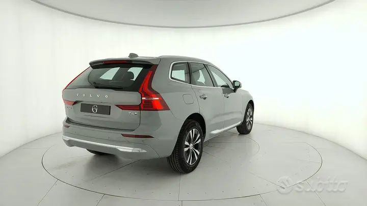 Volvo Xc60 2025 photo 3