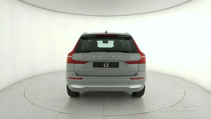 Volvo Xc60 2025 photo 4