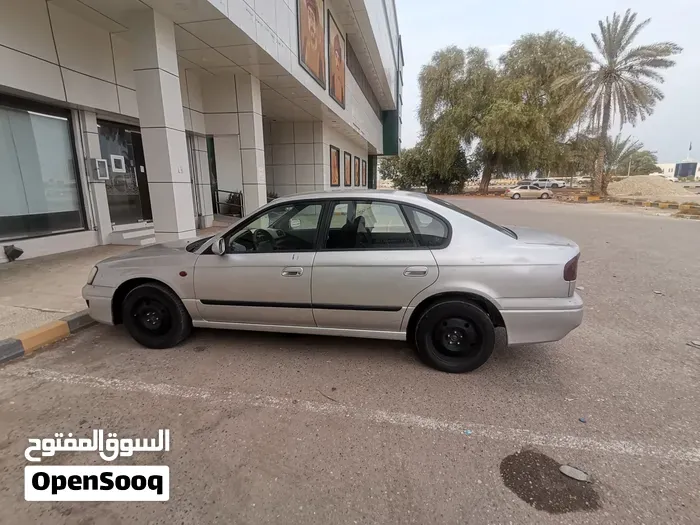 Subaru Legacy 2002 photo 3