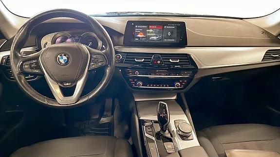 BMW 520 2018 photo 4