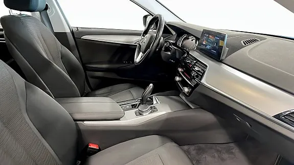 BMW 520 2018 photo 3