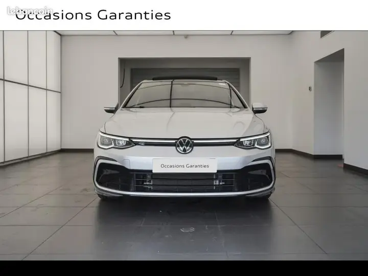 Volkswagen Golf 2024 photo 2