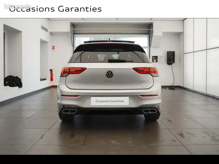 Volkswagen Golf 2024 photo 5