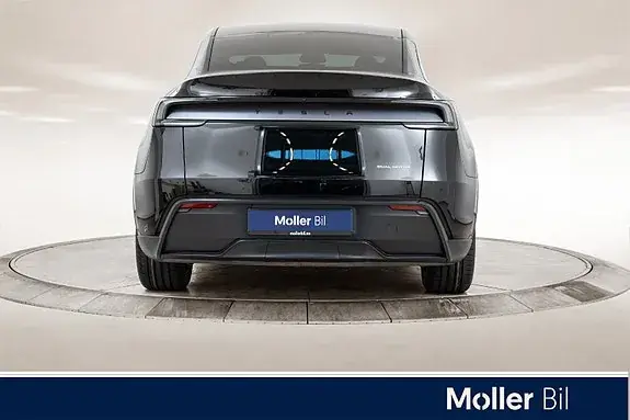 Tesla Model Y 2025 photo 4