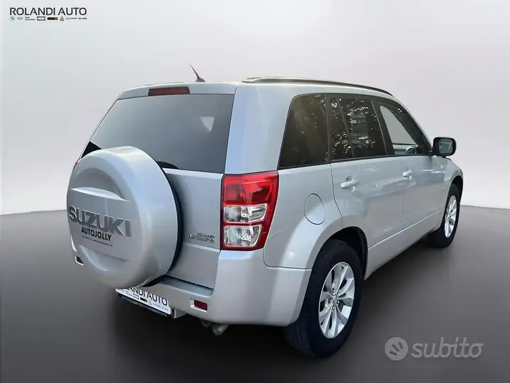 Suzuki Grand Vitara 2014 photo 2