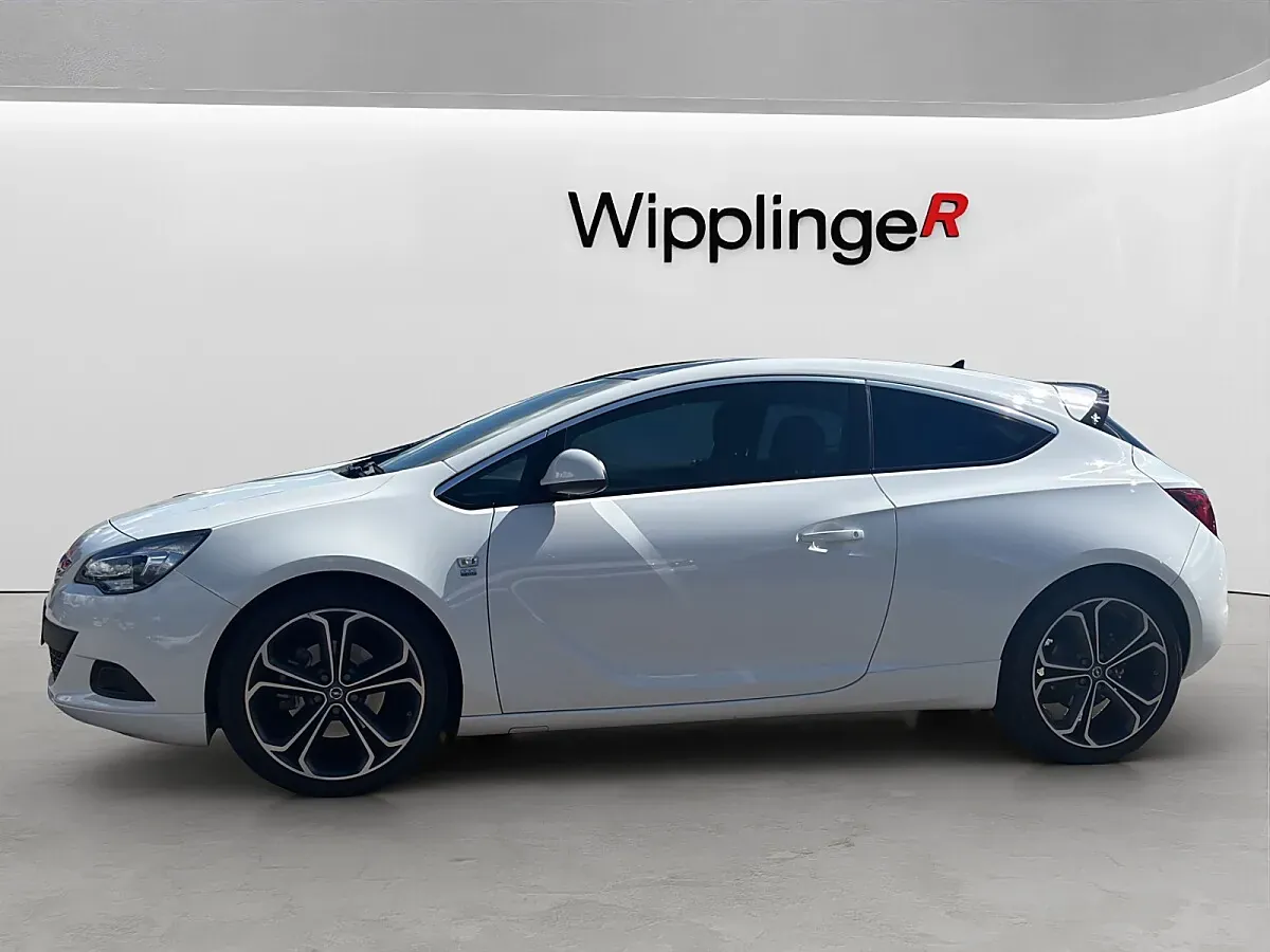 Opel Astra 2015 photo 3