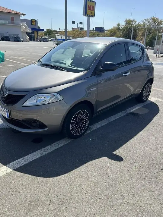 Lancia Ypsilon 2019 photo 3