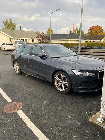 Volvo V90