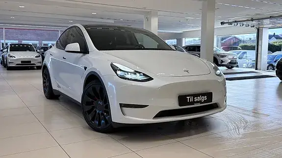 Tesla Model Y 2022 photo 2