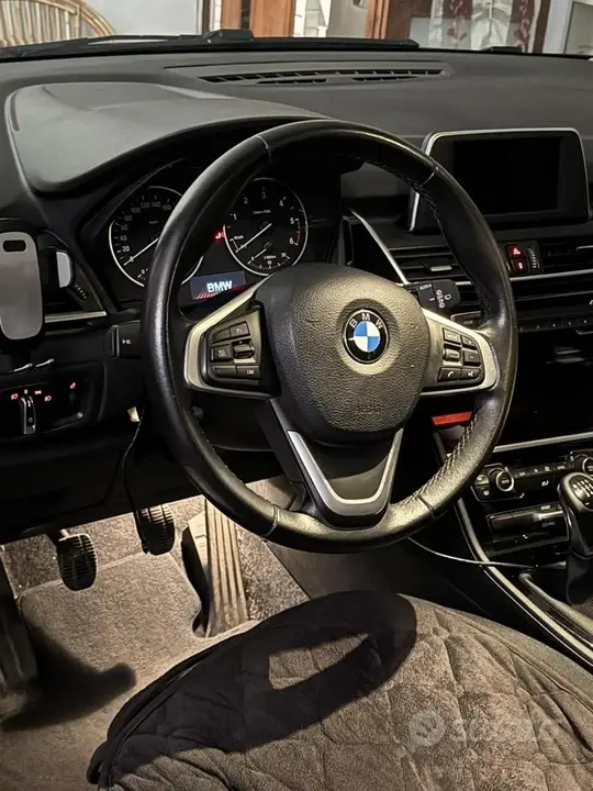BMW 216D Active Tourer 2016 photo 5