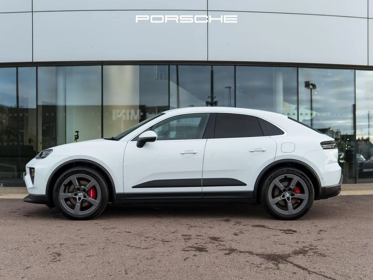Porsche Macan 2026 photo 3