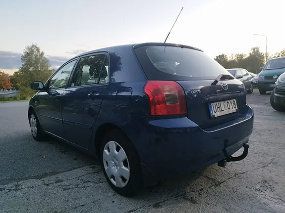 Toyota Corolla 2003 photo 4