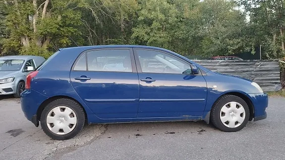 Toyota Corolla 2003 photo 2