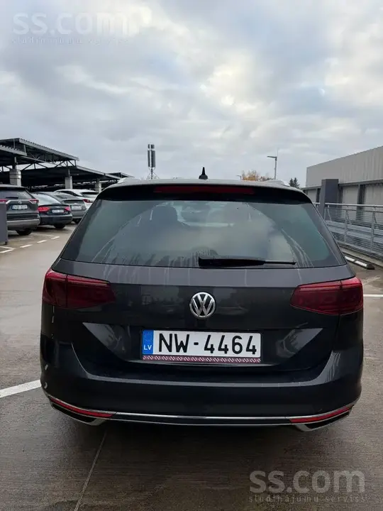 Volkswagen Passat 2019 photo 5