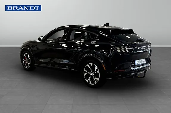 Ford Mustang Mach-E 2023 photo 3