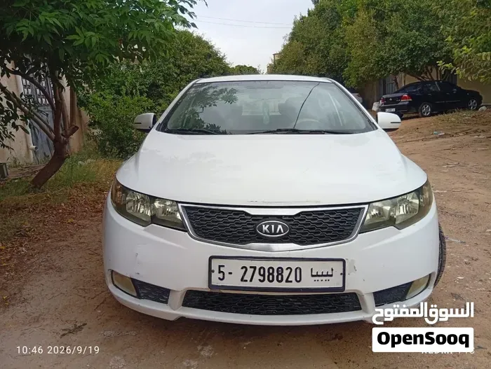 Kia Cerato 2012 photo 2