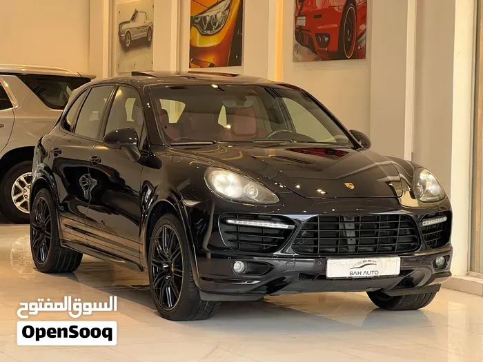 Porsche Cayenne 2014 photo 2