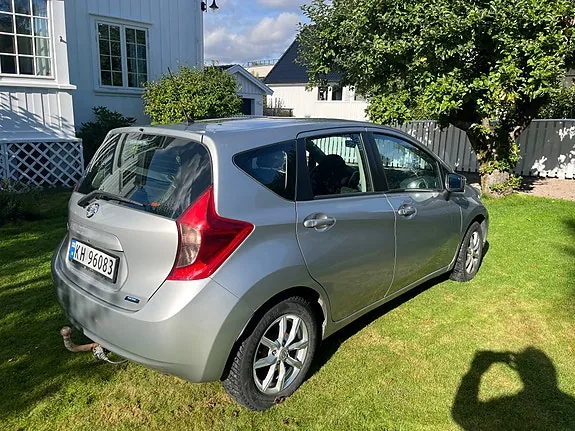 Nissan Note 2014 photo 5