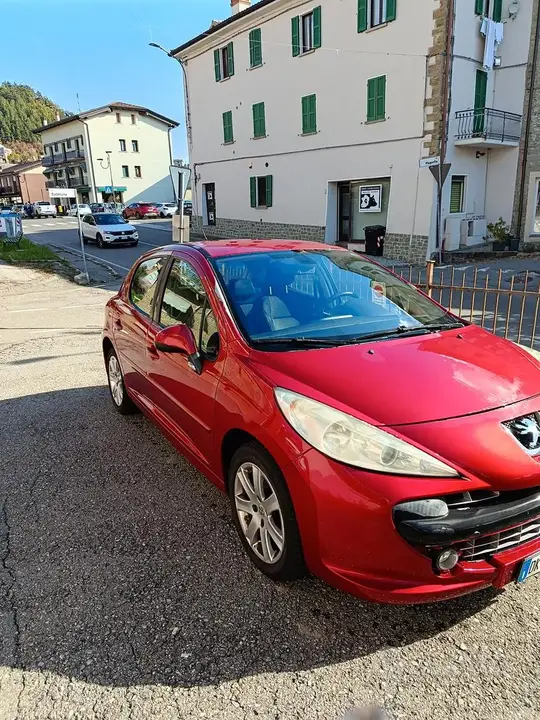 Peugeot 207