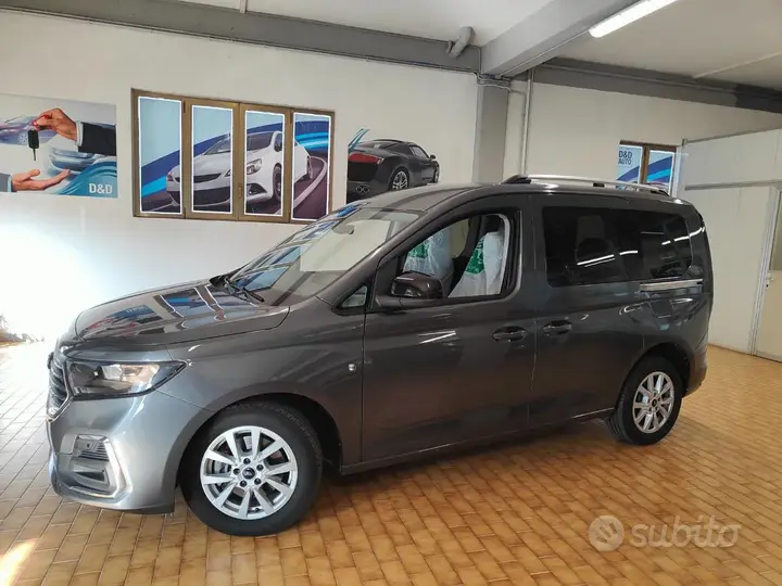 Ford Tourneo Connect 2023 photo 3