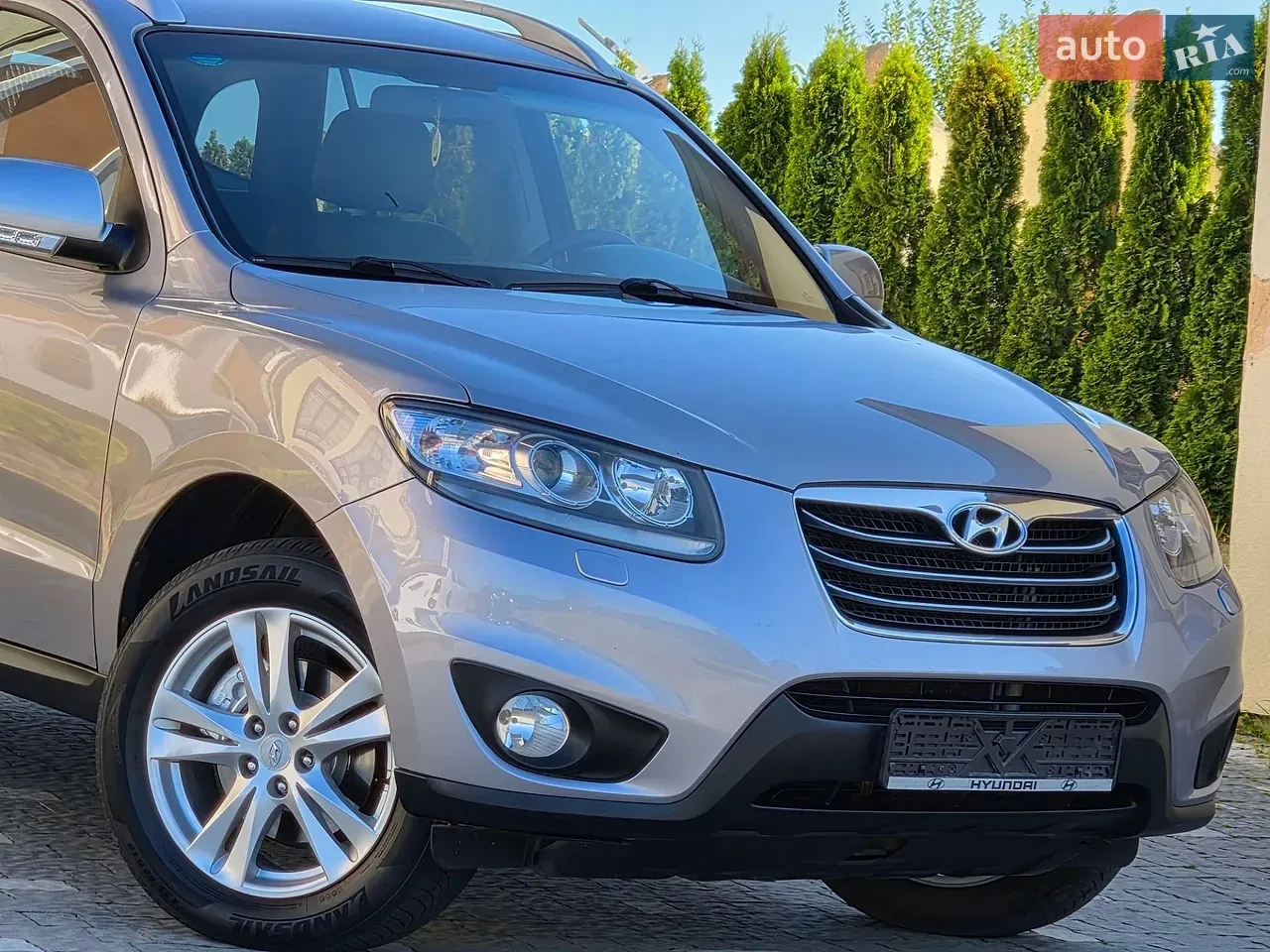 Hyundai Santa Fe 2010 photo 5