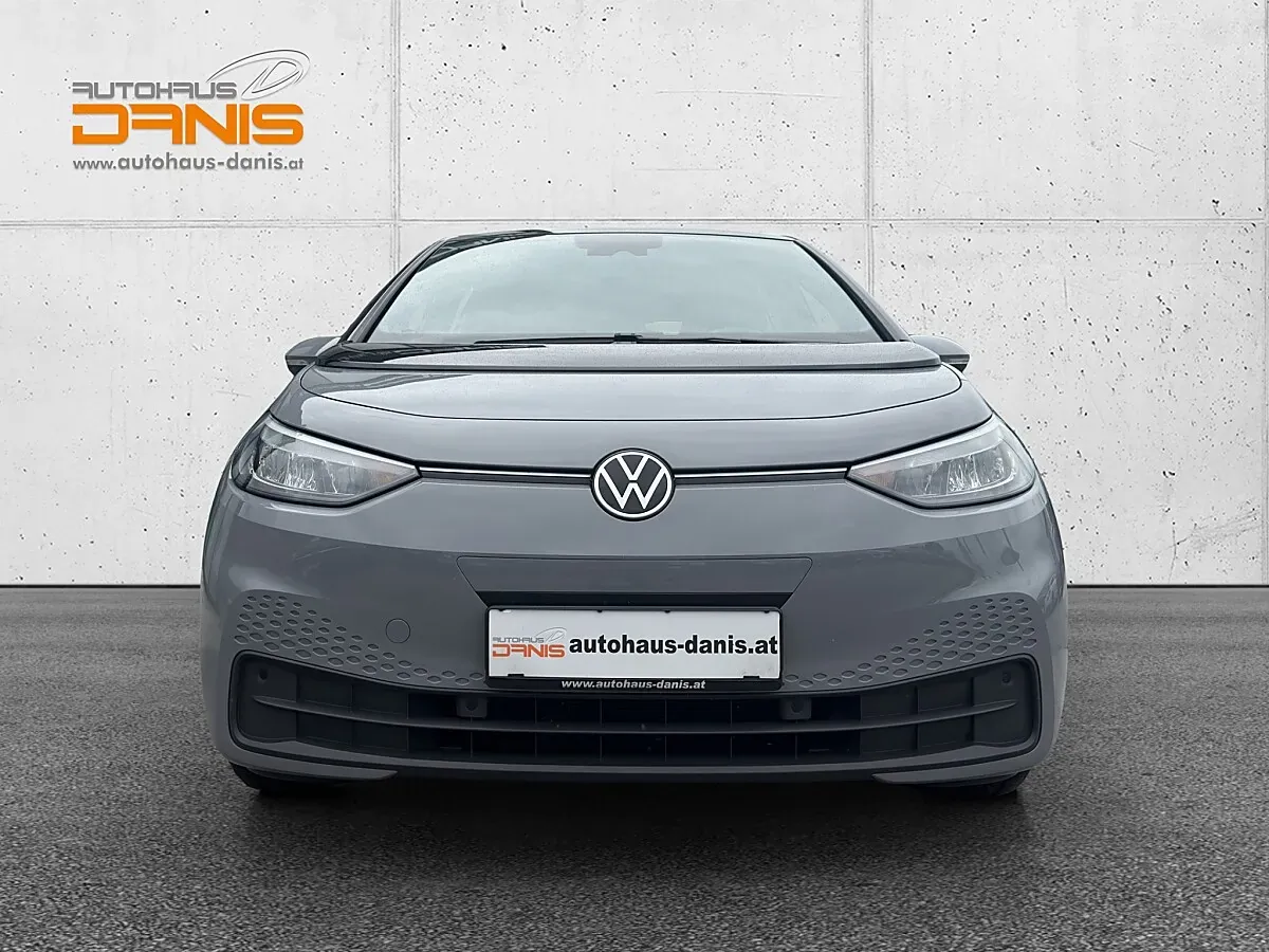 Volkswagen Id.3 2022 photo 3