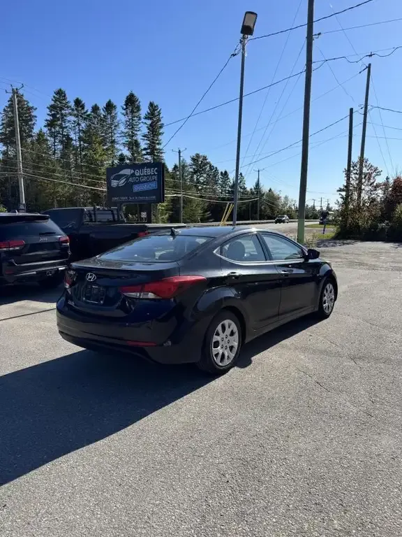 Hyundai Elantra 2015 photo 5