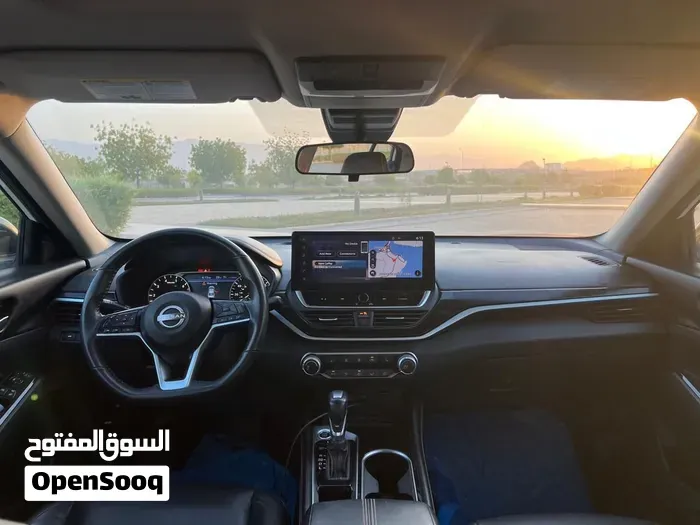 Nissan Altima 2023 photo 3