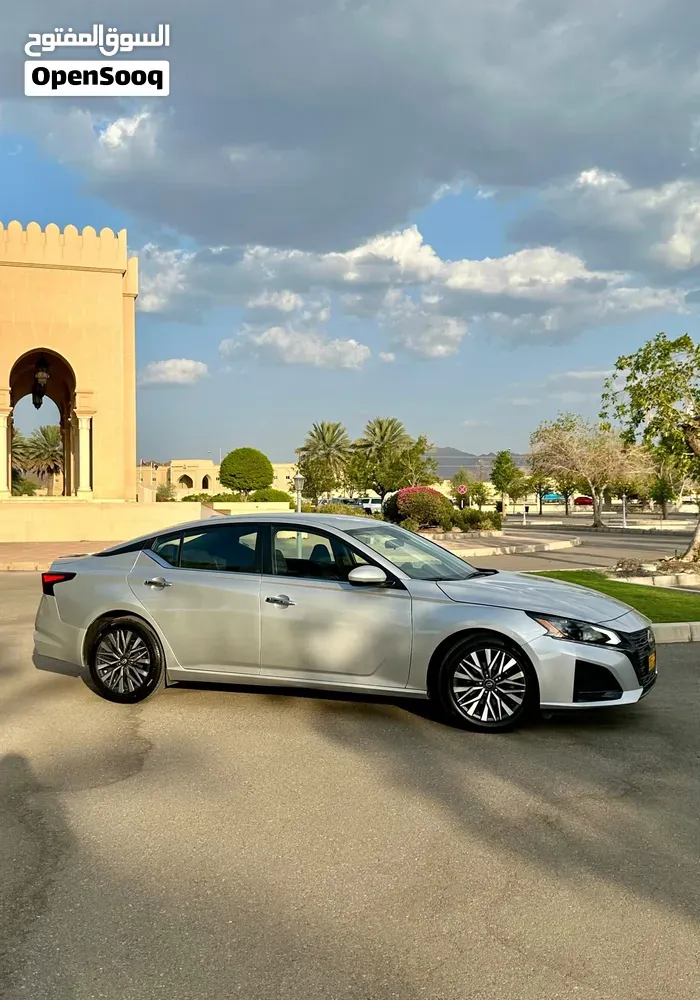 Nissan Altima 2023 photo 5