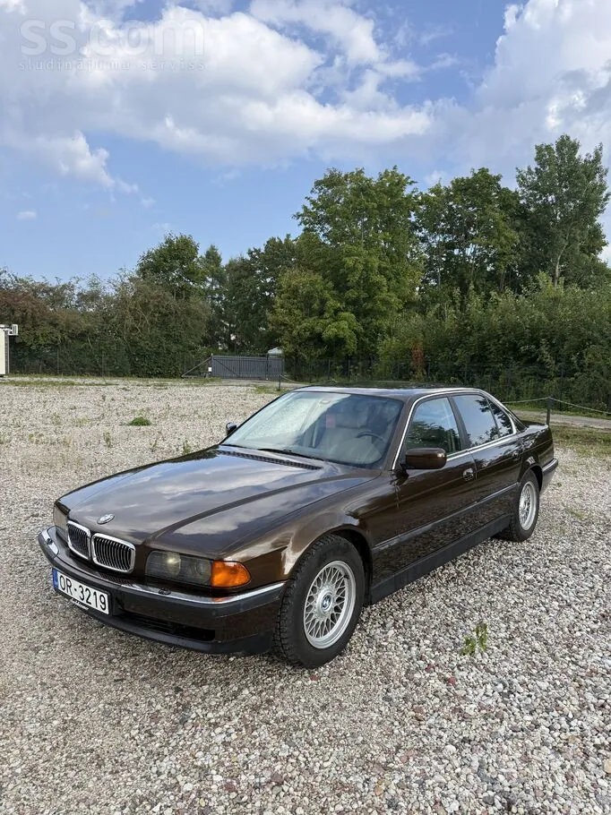BMW 735 1998 photo 2