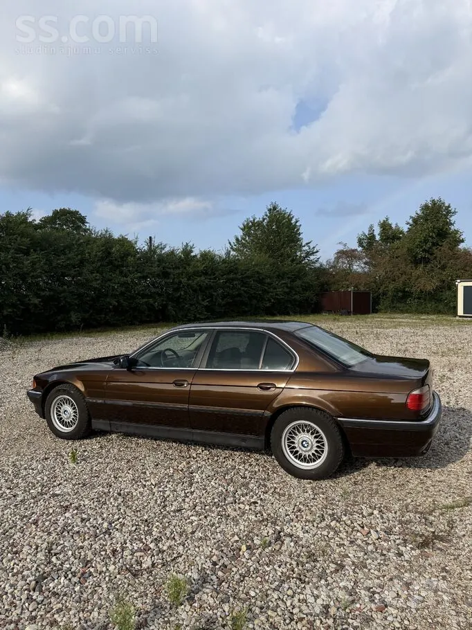 BMW 735 1998 photo 3