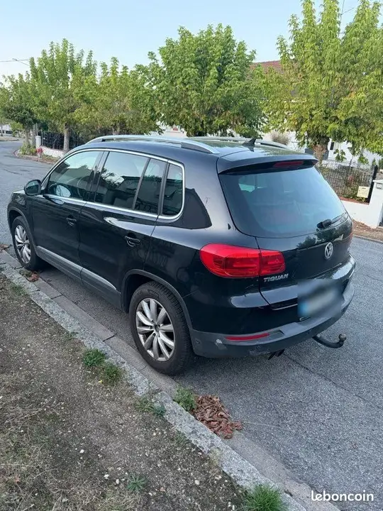 Volkswagen Tiguan 2012 photo 3