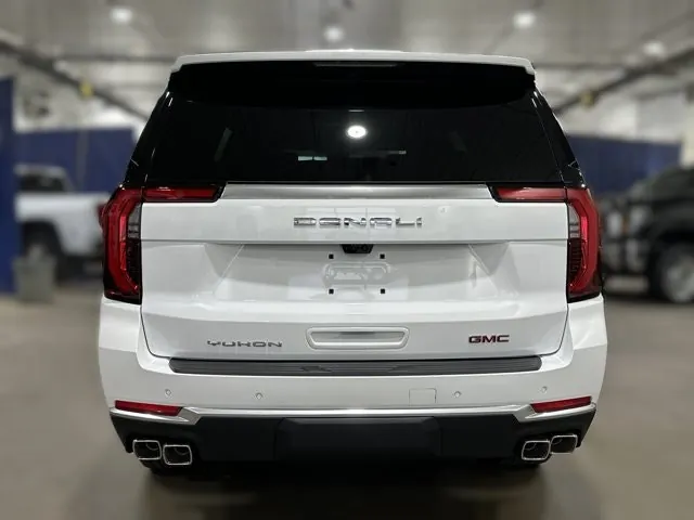 GMC Yukon 2026 photo 5