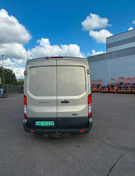 Ford Transit 2014 photo 4