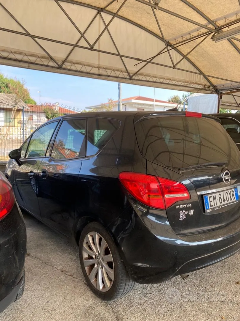 Opel Meriva 2012 photo 3