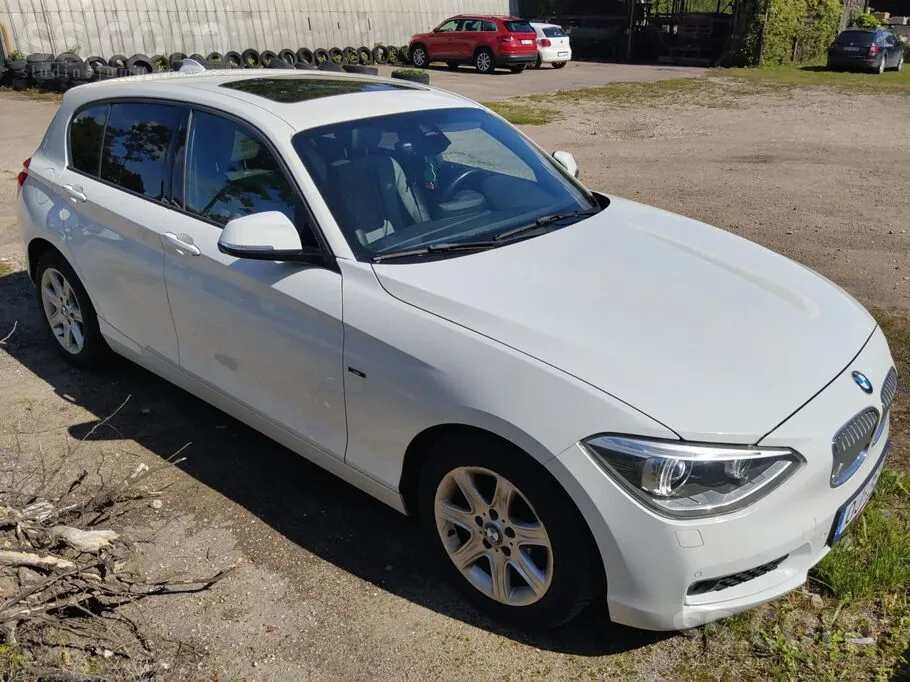 BMW 1 Series 2012 photo 3