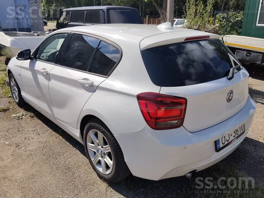 BMW 1 Series 2012 photo 5