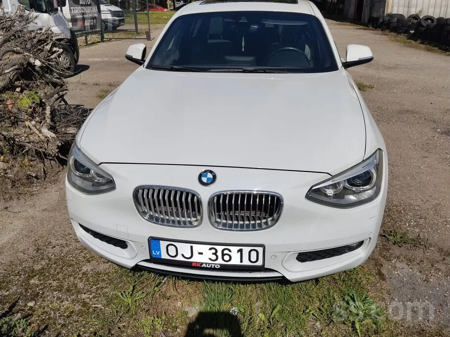 BMW 1 Series 2012 photo 2