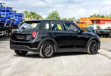 Mini Cooper 2024 photo 3