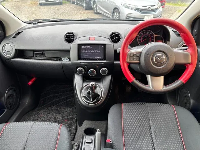 Mazda Demio Sport 2012 photo 5