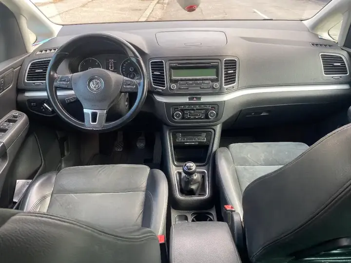 Volkswagen Sharan