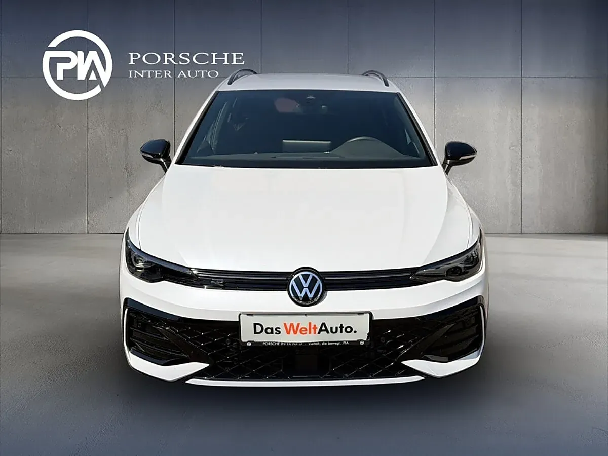 Volkswagen Golf 2025 photo 2