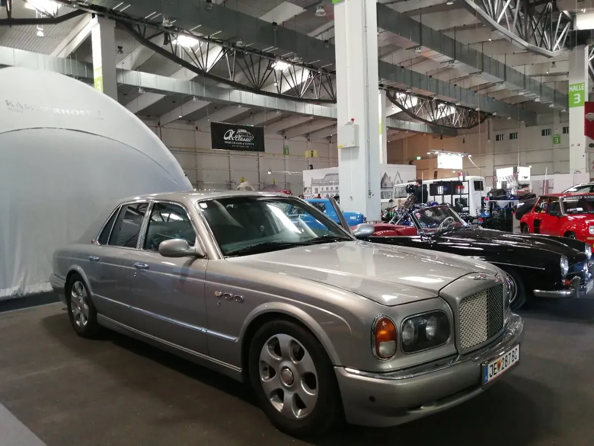 Bentley Arnage 1999 photo 2