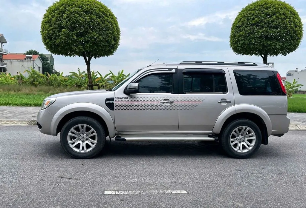 Ford Everest 2013 photo 4