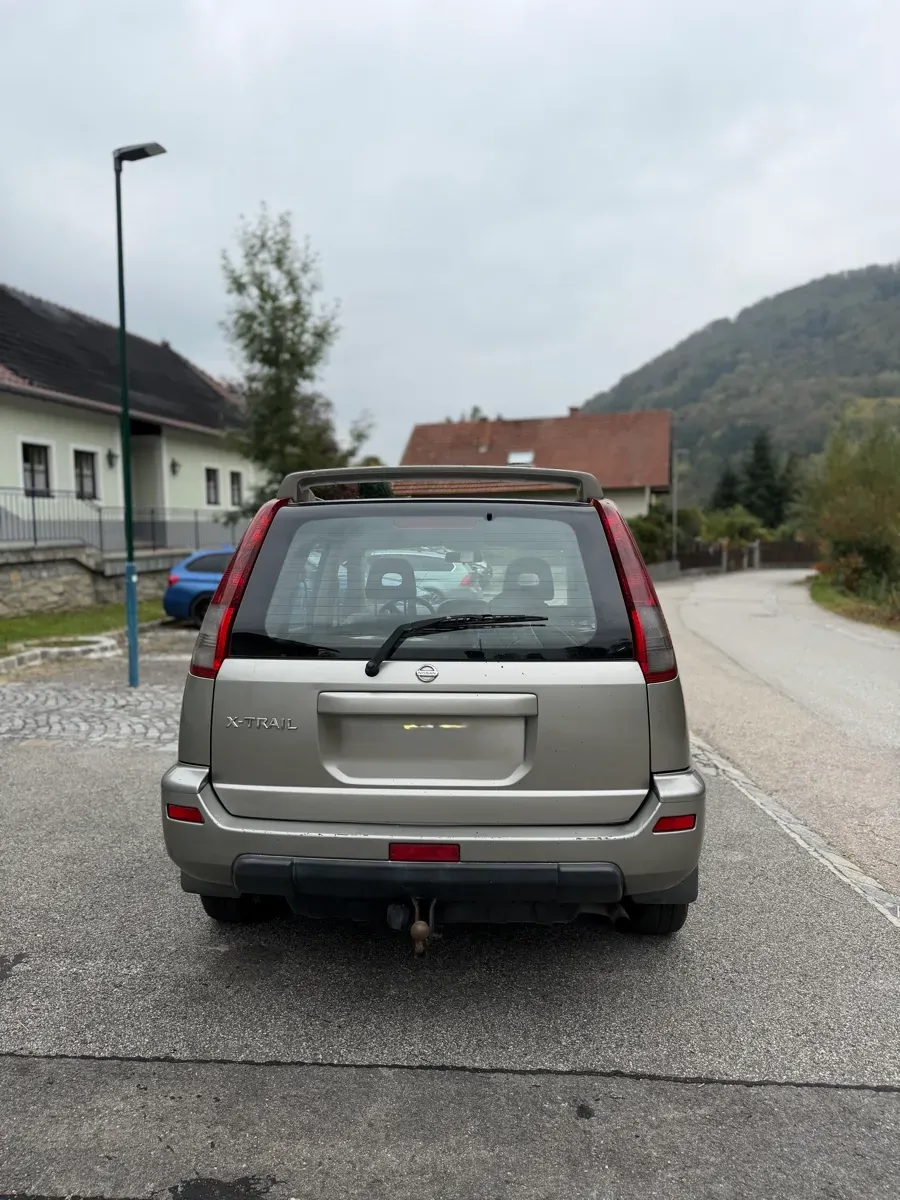Nissan X-Trail 2005 photo 3