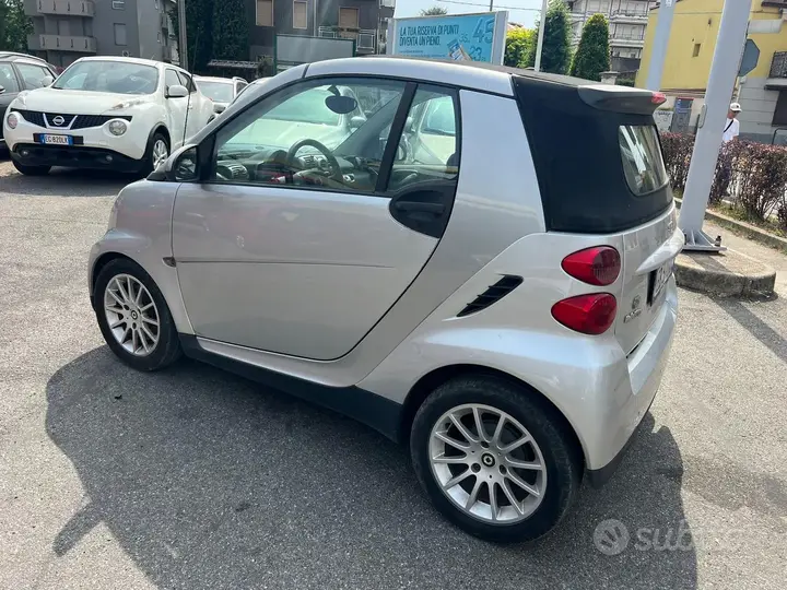 Smart Fortwo 2010 photo 5