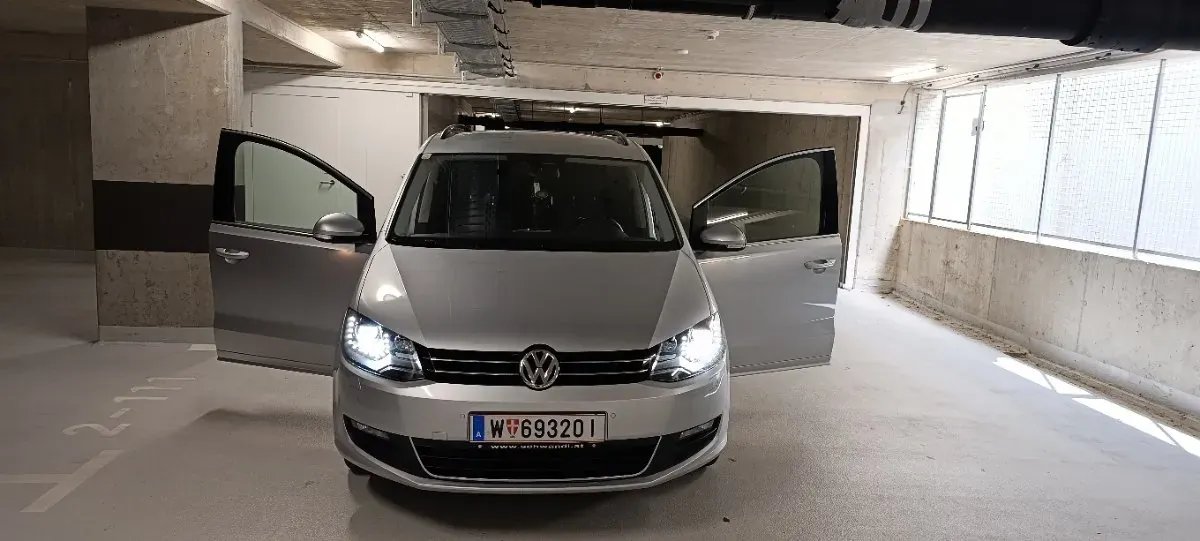 Volkswagen Sharan 2014 photo 2