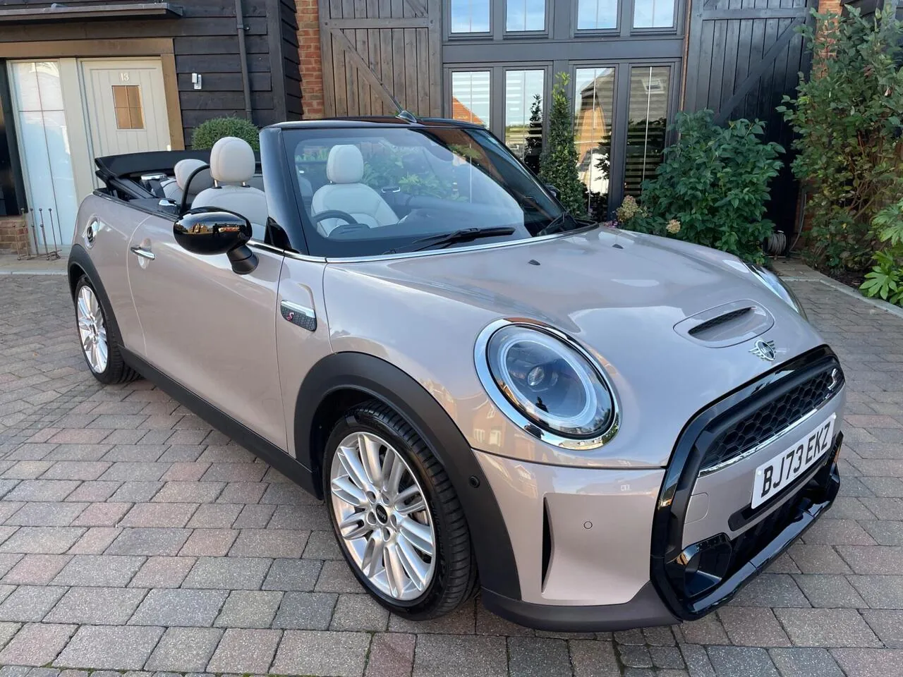 Mini Convertible