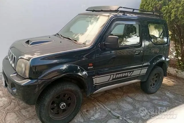 Suzuki Jimmy 2005 photo 3